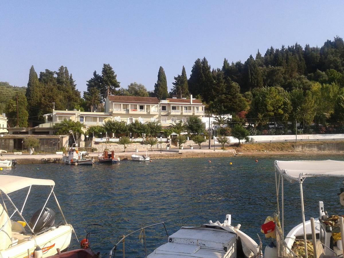 Golden Sunset Hotel Mpoukaris