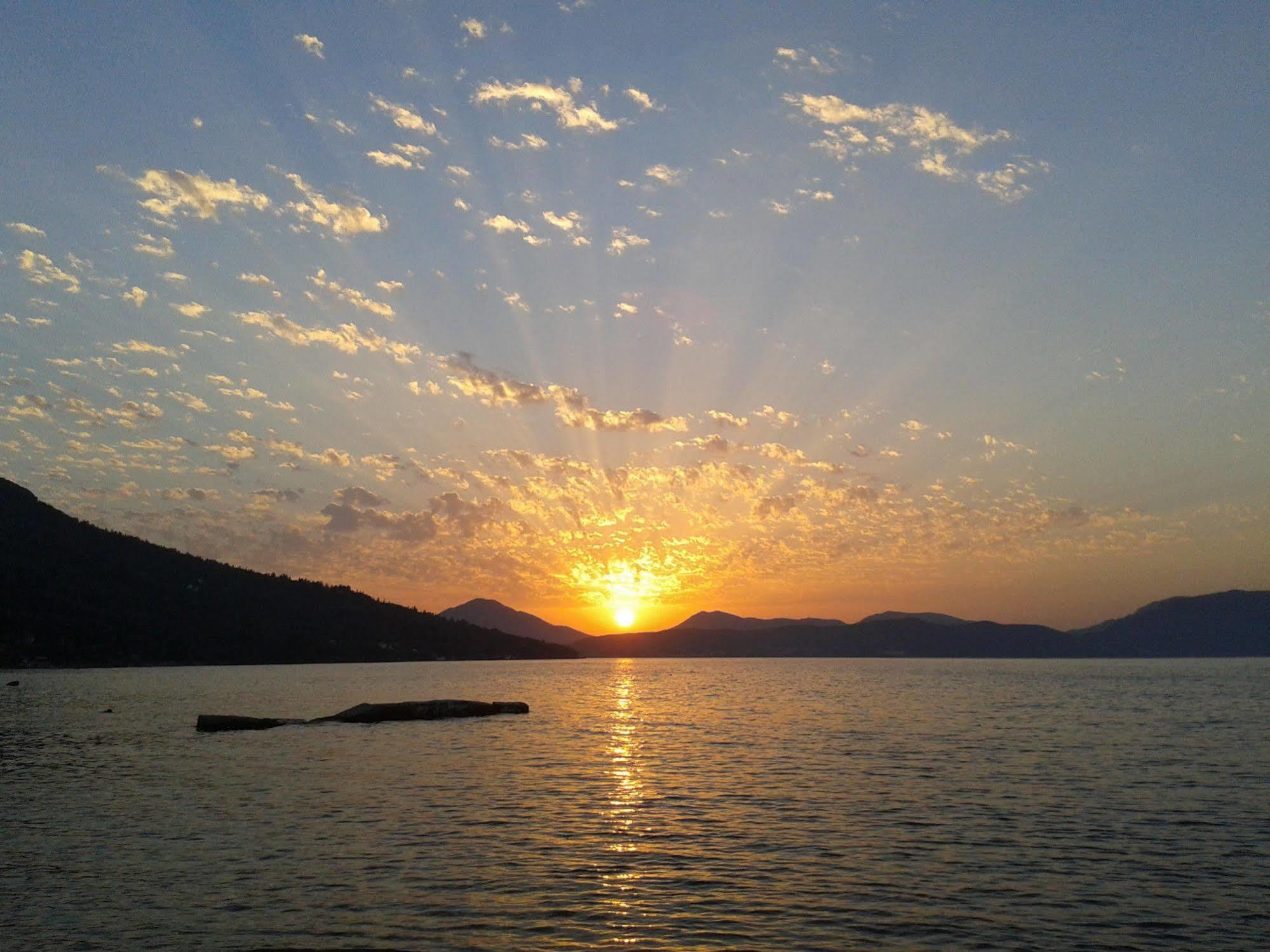 Hotel Golden Sunset 3*